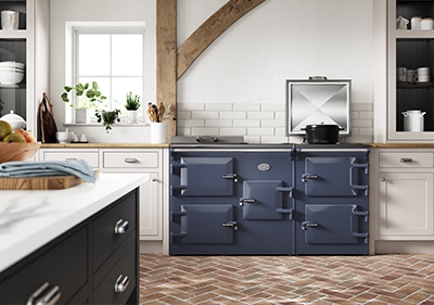 Kitchen layout for large modern oven Everhot 160