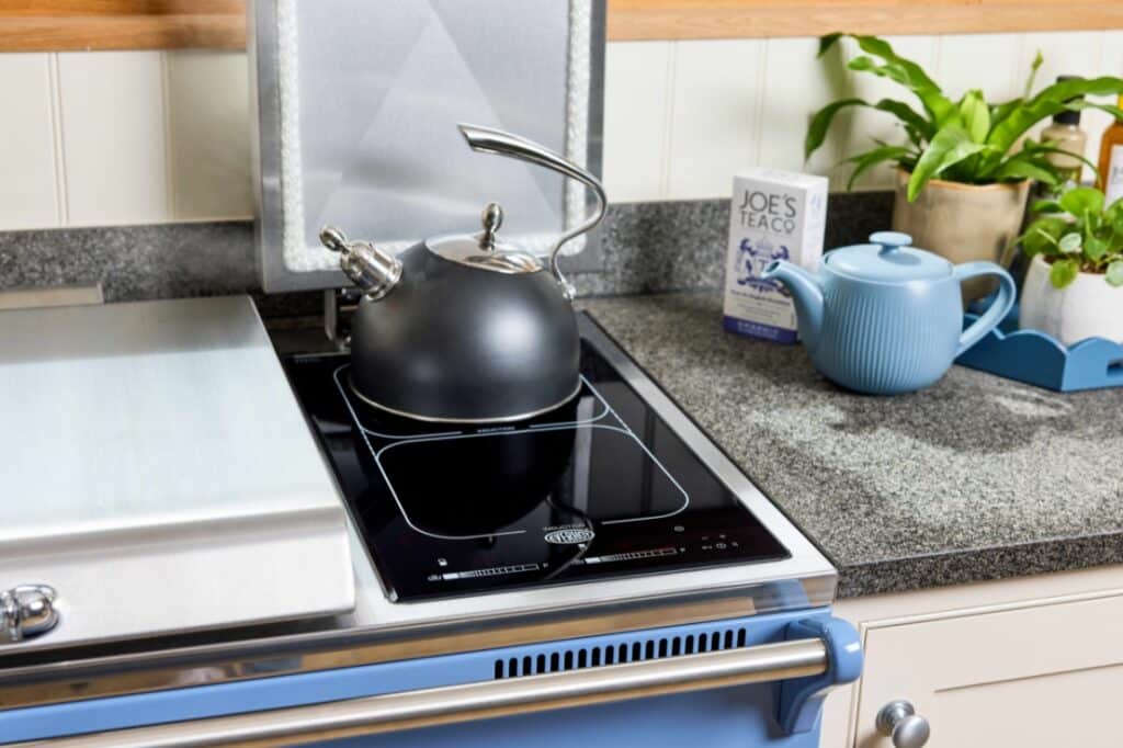 Induction zone on the Everhot