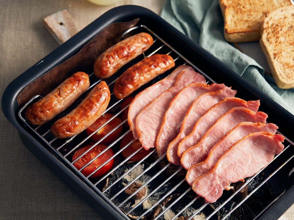 Everhot Breakfast cooked in an oven tray