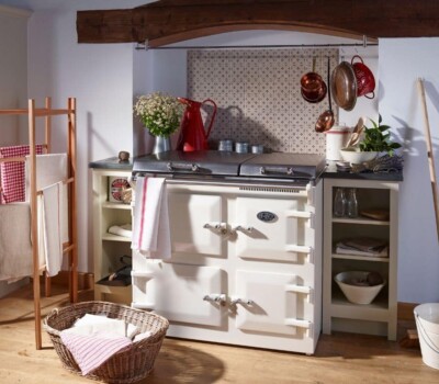 Cream Everhot in farmhouse